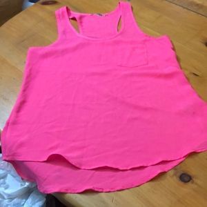 Ali & Kris pink sheer tank size large